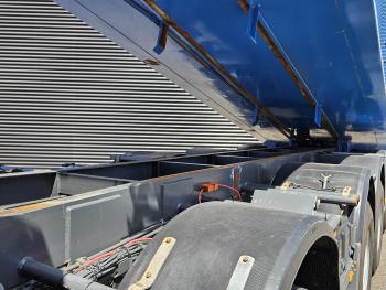 GINAF / CF85.410 / MANUAL GEARBOX / 10x4 TIPPER